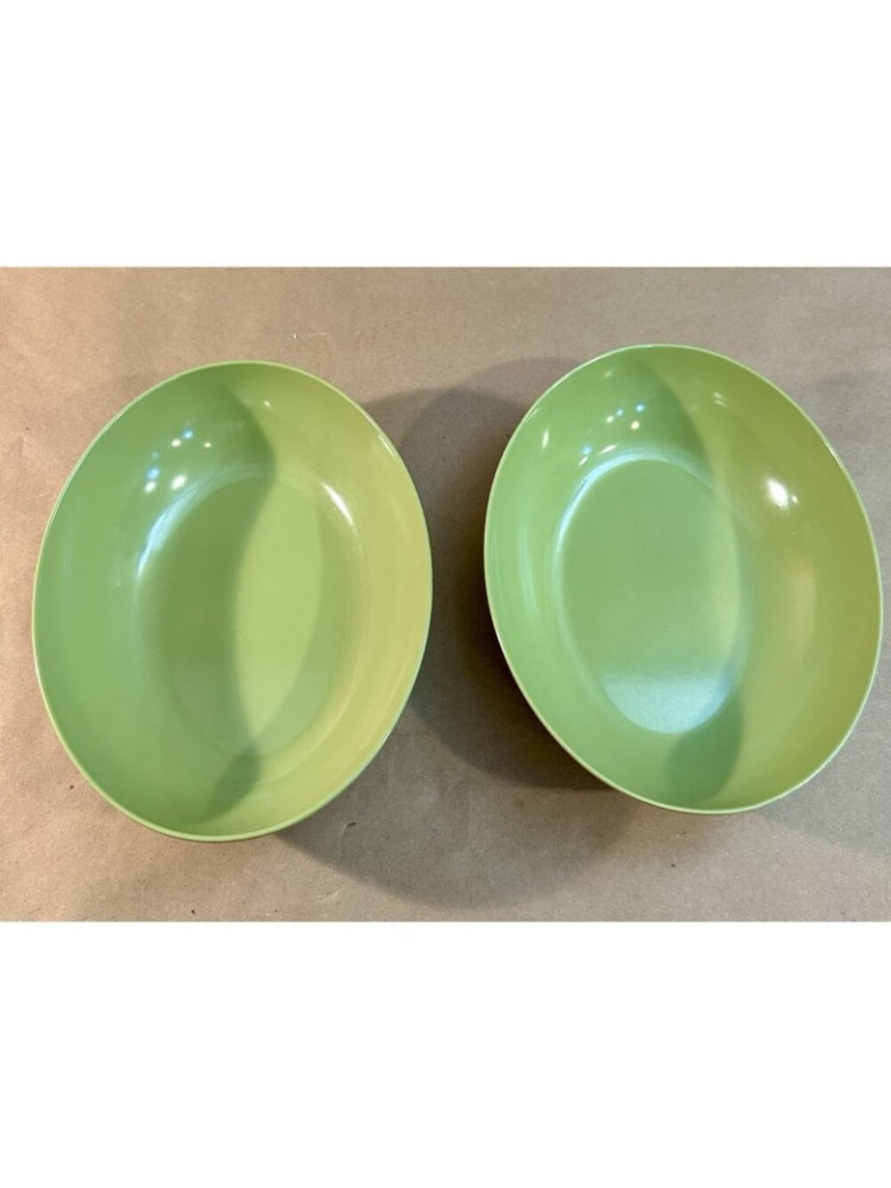 Vintage 10 pc. Oneida Melamine Avocado Green Serving Bowls, Plates & Small Bowls - Picture 13 of 16